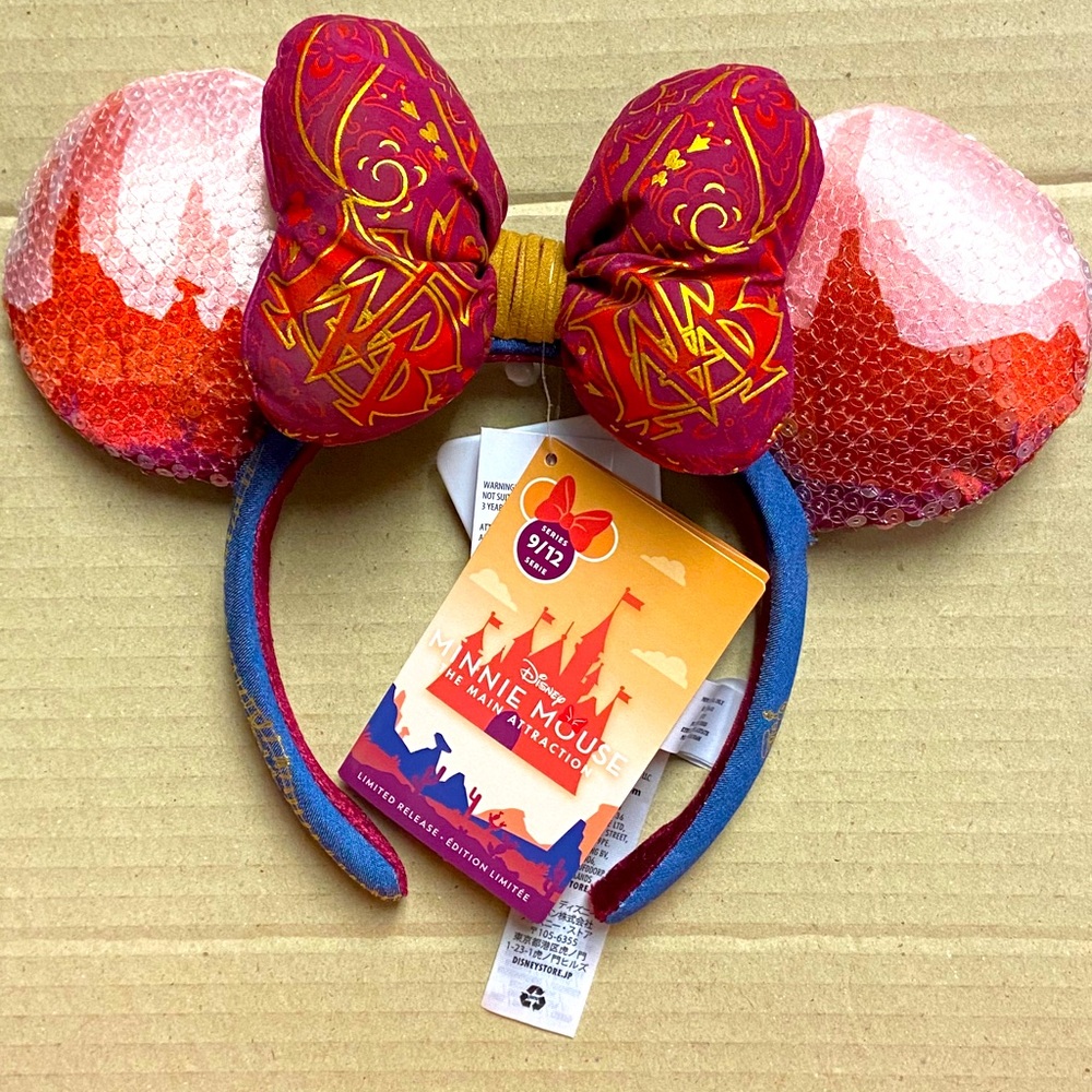Minnie Mouse Main Attraction Big Thunder Ears